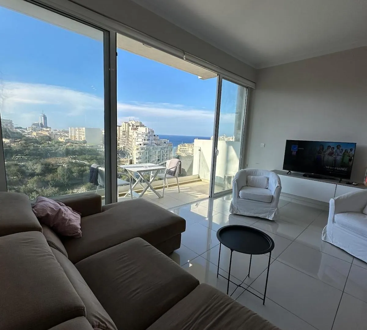 Apartment House With Sea Views In The City Center Saint Julian's